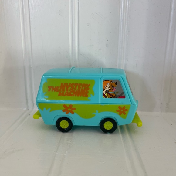 Vintage Collectible 2001' Scooby Doo Van - Picture 2 of 5